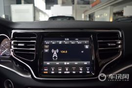 广汽菲克-大指挥官-2.0T 四驱智享版  ￥33.28