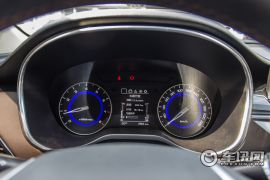 长安汽车-逸动DT-1.6L 手动尊享型