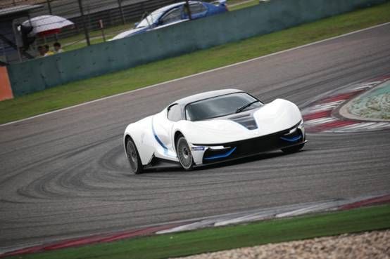 CGT领航车ARCFOX-7实力解读           