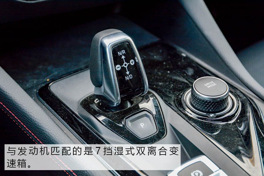 身披运动套件酷到没朋友？领克03静态解析