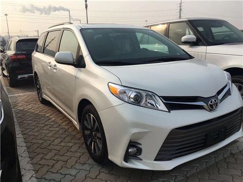 19款塞纳全系到港颜色齐全 商务家用首选