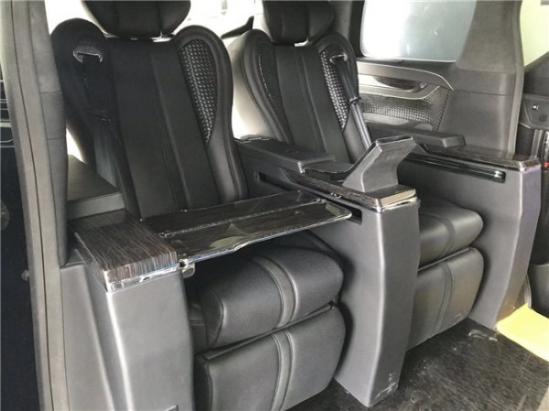 埃尔法和蒙娜丽莎对比有什么区别哪个更贵