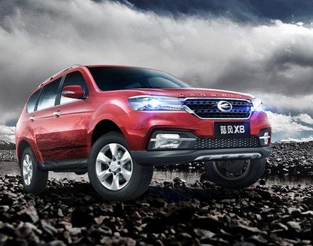 �޾���ս��½��X8������ԭɳĮɽ��
