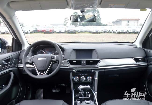 重庆哈弗H6 Coupe购车直降1.5万 现车在售 