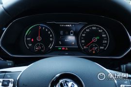 上汽大众-帕萨特插电混动版