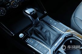 上汽大众-帕萨特插电混动版