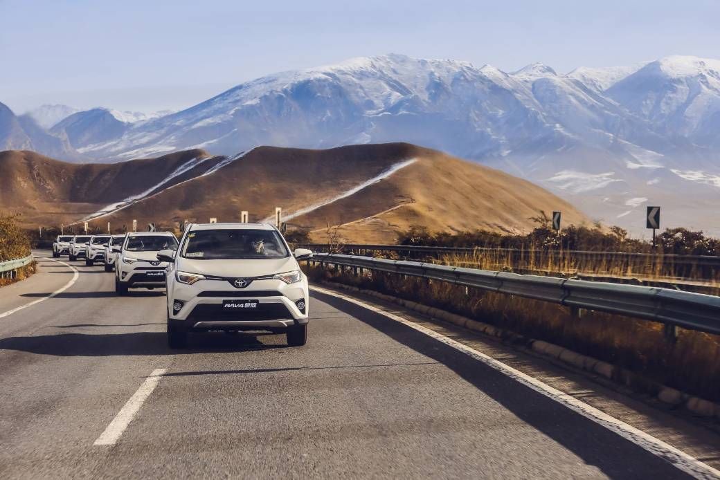 有颜有型有实力,RAV4荣放给你不一样的feel