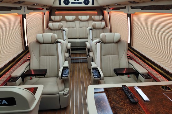 丰田考斯特专卖价格 改装升级裸车       