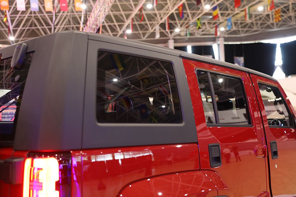 双面ORV BJ40城市猎人版  跨界搏击 打造都市泛越野另类新时尚