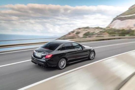 实力派选手，感受奔驰C43 AMG 4MATIC的魅力