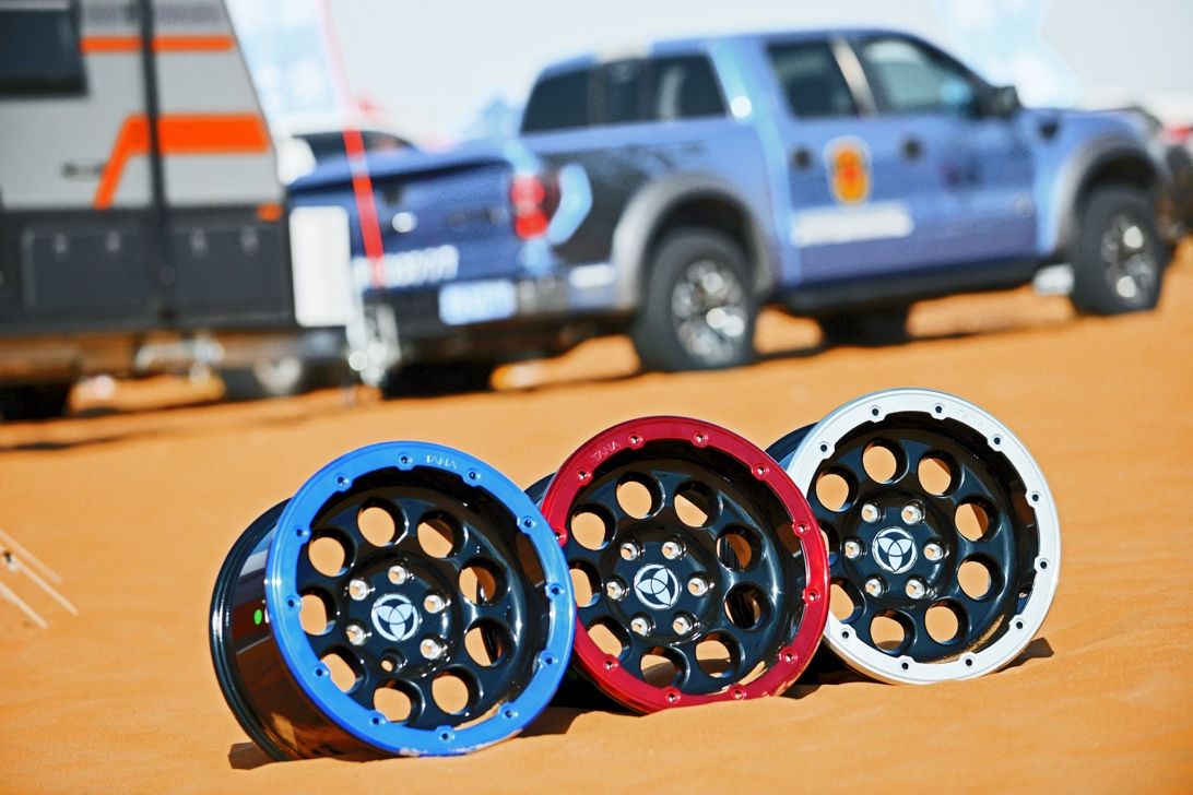 在沙漠随意碾压TANA戴特轮毂征战阿拉善英雄会