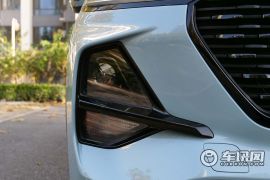 宝骏-宝骏RS-3-1.5L CVT  24小时在线豪华型  ￥8.98