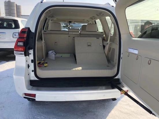 2019款丰田霸道2700 普拉多详细解读性能