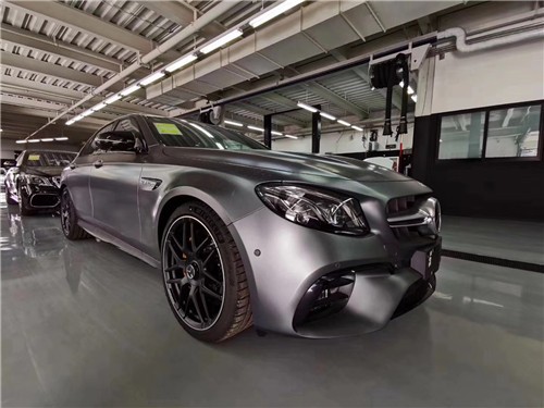 20款奔驰AMG .E63s了解下新款E63S优惠价多少