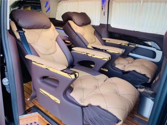 奔跑V260L七座商务车报价 奔跑V级的新定义