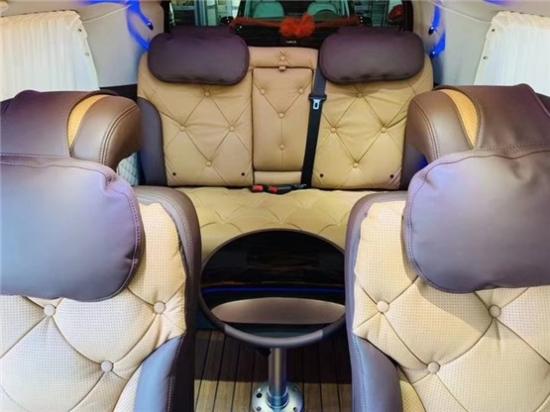 奔跑V260L七座商务车报价 奔跑V级的新定义