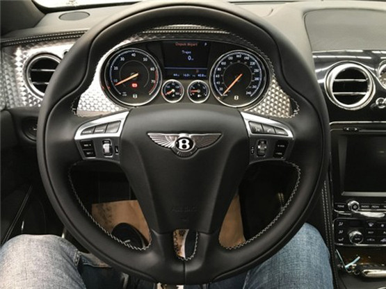2019款进口宾利飞驰V8S优惠6万俭华座驾