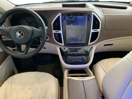 西安奔驰Metris优惠17万 商务到店新报价-图2