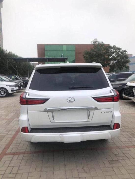 2019款雷克萨斯LX570报价 凸显越野个性