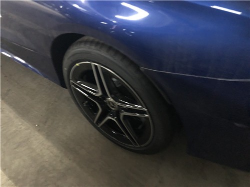 奔驰两门轿跑C260酷派女士手选C260coupe