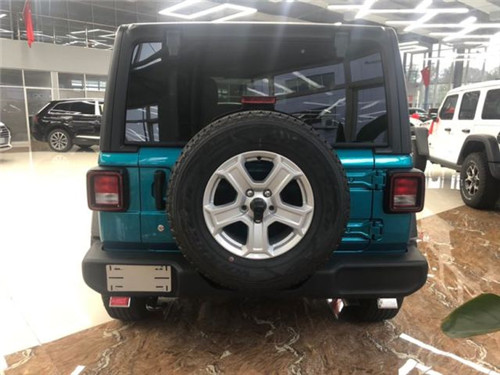 19款牧马人JEEP SPORTS两门特价处理   