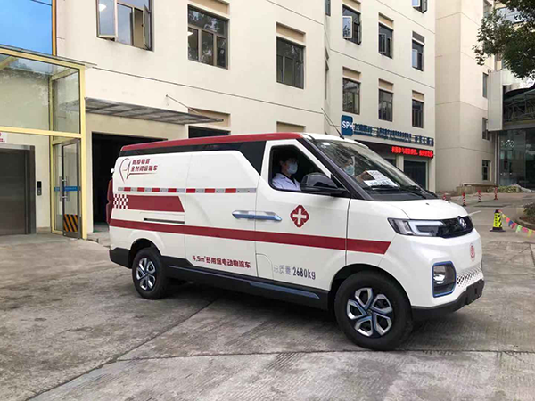 北汽EV5戰疫實錄 綠色物流馳援醫護一線
