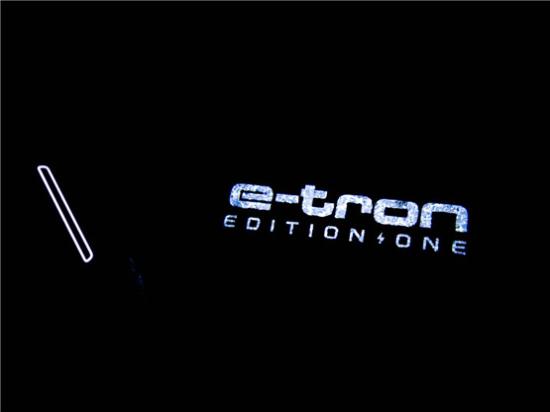      奥迪e-tron 能否“tron”出一片天？