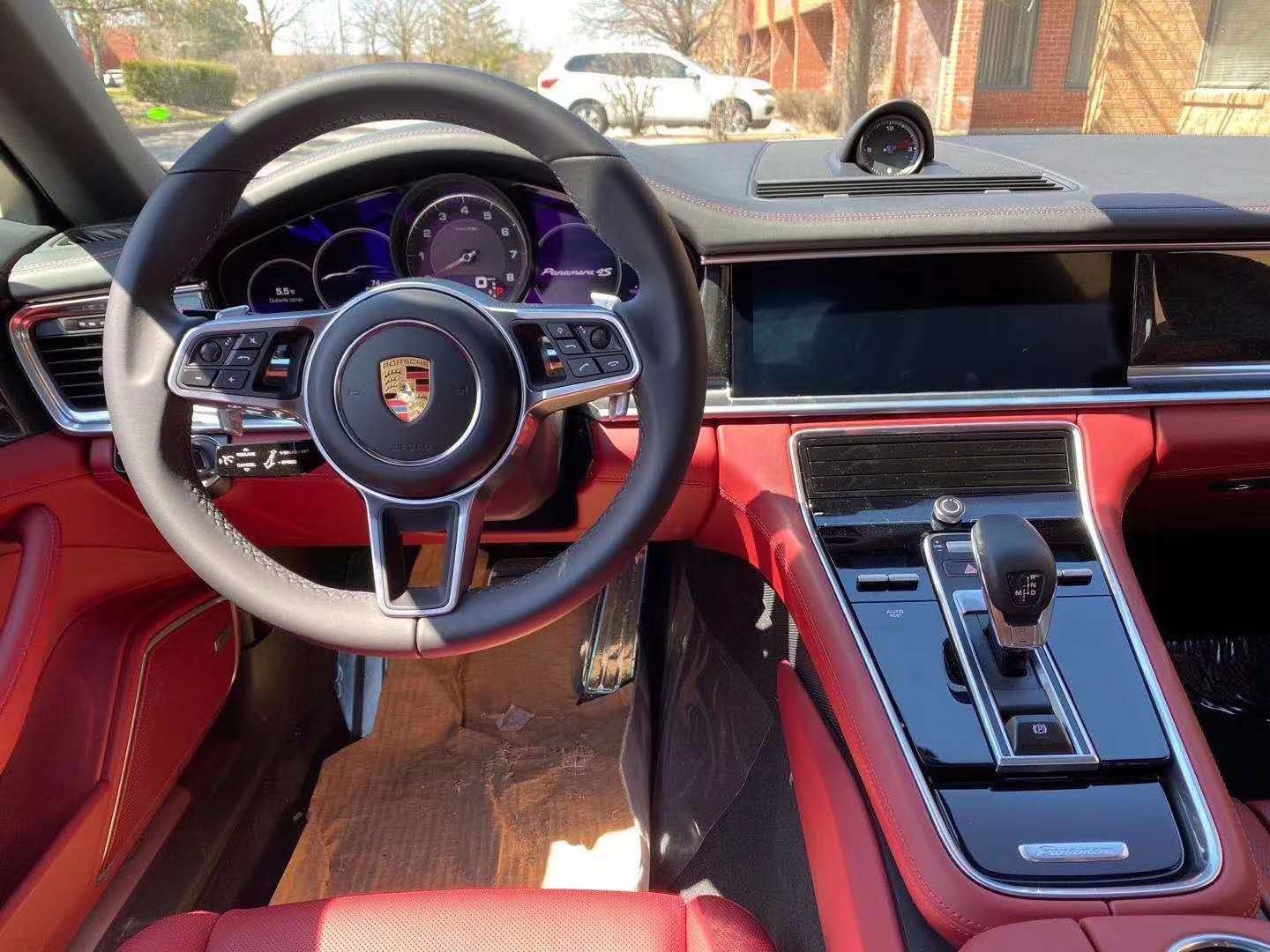 2020款 保时捷 帕拉梅拉顶级轿跑让利中