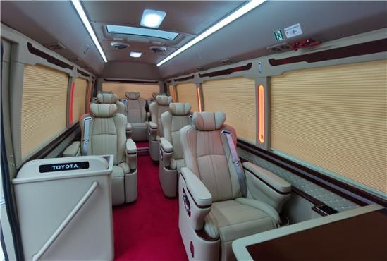 新旗舰丰田考斯特中巴车15座美容价格  
