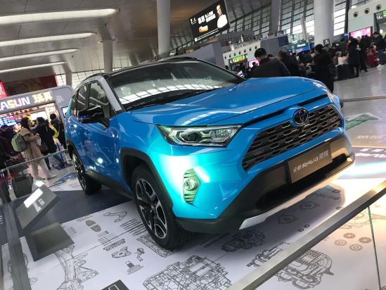 丰田荣放rav4落地价多少钱 news_default_FC4298DB9E29E54BFA5F7CDED8136BBF.jpg