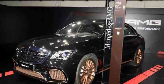 未来依然携手2020款奔驰s65典藏版提车