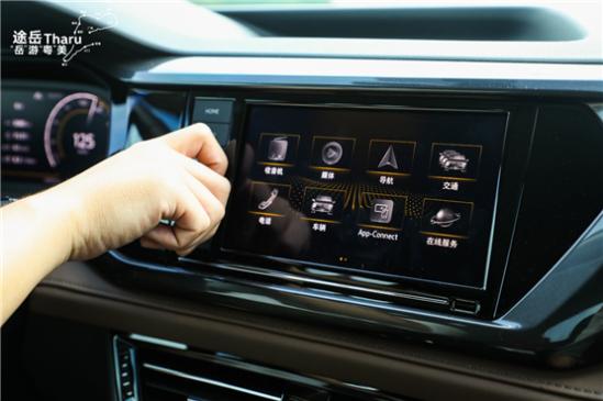                广东最美旅游公路·碉楼逸风