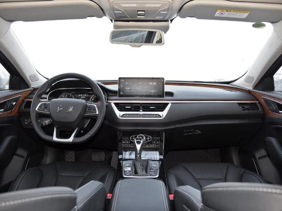 20万能买到的豪华B级车，空间大还带座椅加热，真香