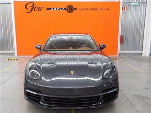 20款Panamera2.9T 4S白红 火山灰现车  