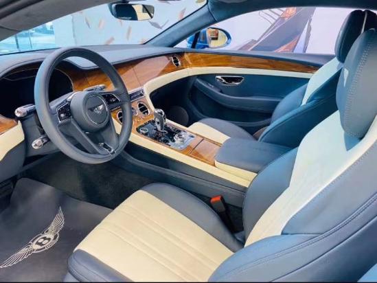 20款宾利欧陆GT配置解析及优惠报价现车！