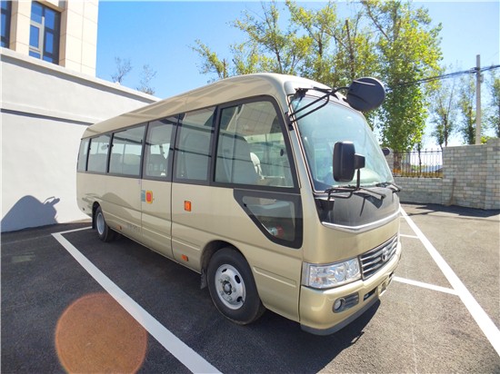 丰丰田考斯特4S店 130 1114 5577 同微信