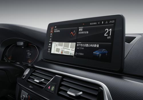 新BMW 5系Li：开宝马，更要坐宝马         