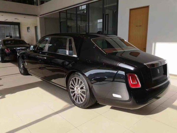 全新劳斯莱斯幻影 目标很明确彰显身份