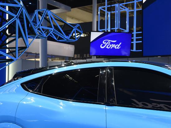 福特首款电动车来袭，百公里加速只需3.5s，能扳倒特斯拉吗？