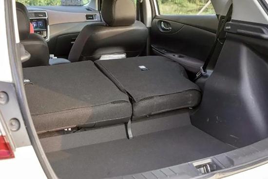 双色车身+L2智能驾驶才不到10万？骐达车主分享购车历程