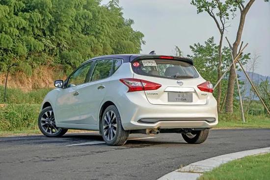 双色车身+L2智能驾驶才不到10万？骐达车主分享购车历程