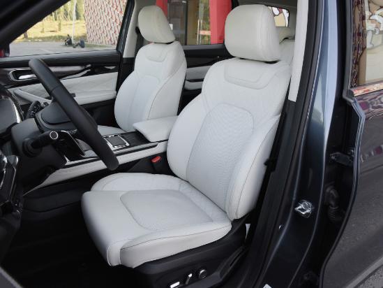 试驾星途VX：1.6T压榨197匹马力，空间还比汉兰达大