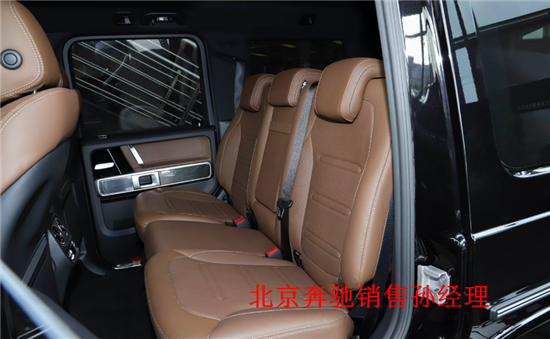 20款奔驰G350价格 G级越野车秉承一贯的磅薄野心