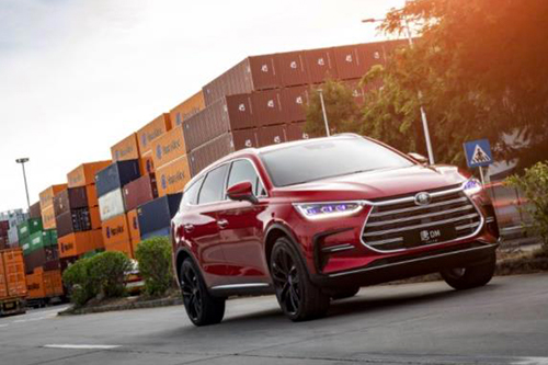 东西好像落在车里怎么办？打开“千里眼”一看便知