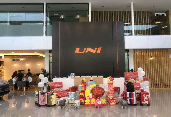 长安汽车爆发式增长，服务是否匹配产品力，14家4S店给出答案