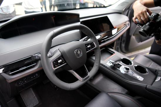 领克01+哈弗初恋，广州车展的国产车有谁值得期待？