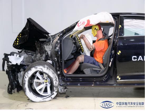 帕萨特二战中保研，从“最差”变“前三”，中间到底发生了什么？