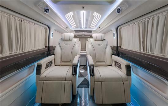 奔驰V260L尊贵加长版 私人定制银河系列