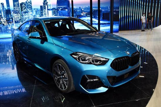 2.0T+起售不到27万！全新宝马2系轿跑车值不值？