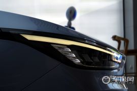 吉利汽车-几何C